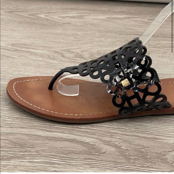 Tory Burch Davy laser cut thong sandal Black Patent Leather size 8 - Picture 4 of 9